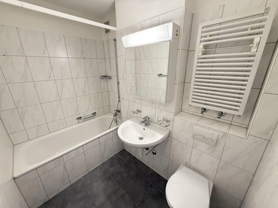 4 ½ Zimmer-Wohnung, 5600 Lenzburg