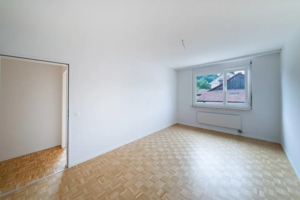 Lichtdurchflutete Wohnung mit Chemine
