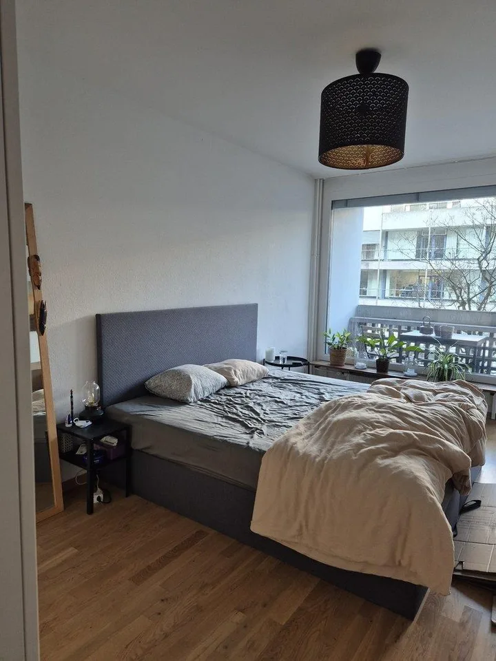 Helle 3-Zimmer-Wohnung mit Balkon an zentraler Lage in Bern