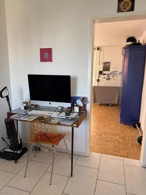 Helle 3.5 Zimmer Wohnung mit Balkon