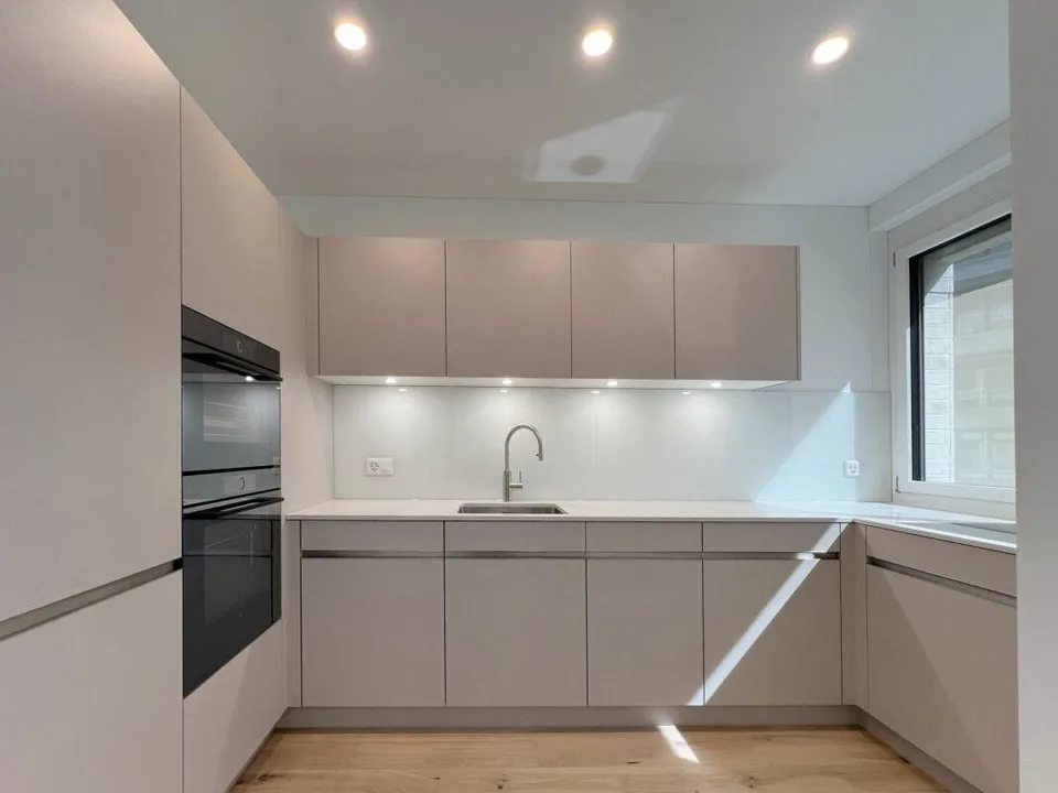 Charming 3.5 Room Apartment on the 1st Floor with 2 Bathrooms Located in Binningen