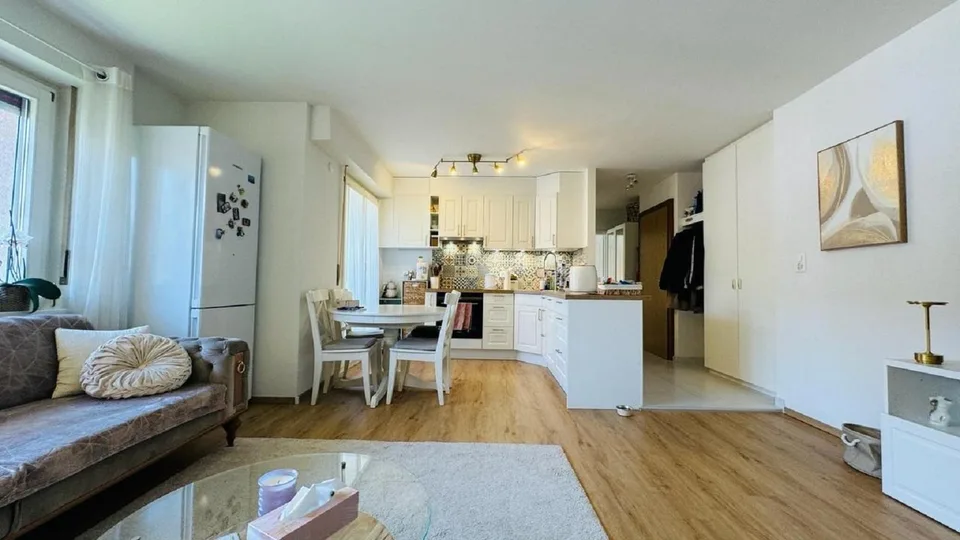Gemütliche 2-Zimmer-Wohnung mit Balkon in Münchenstein – ab sofort ver