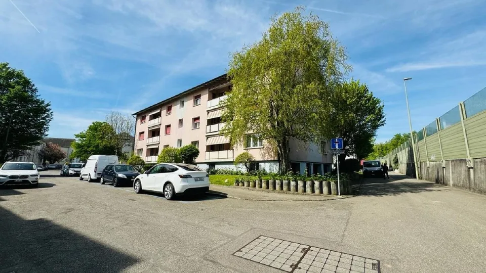 Gemütliche 2-Zimmer-Wohnung mit Balkon in Münchenstein  ab sofort verfügbar!