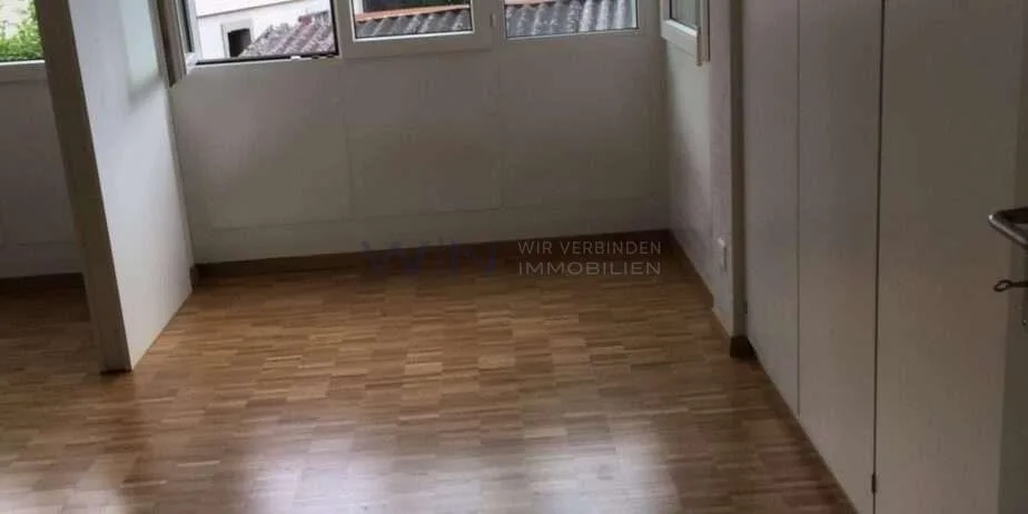 Lichtdurchflutete 4.5 Zi-Wohnung