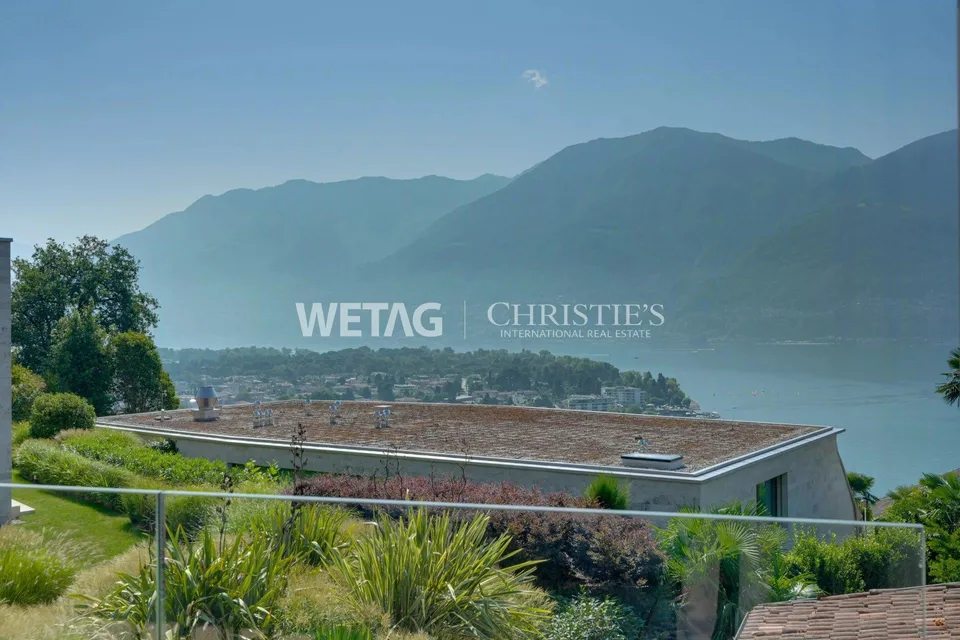 Exklusives & modernes Penthouse zum Verkauf in Ascona mit Blick auf...
