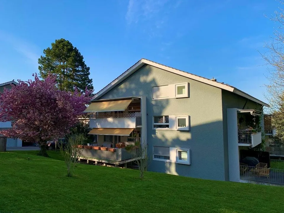MIETEN OHNE KAUTION - Dachwohnung an ruhiger Wohnlage