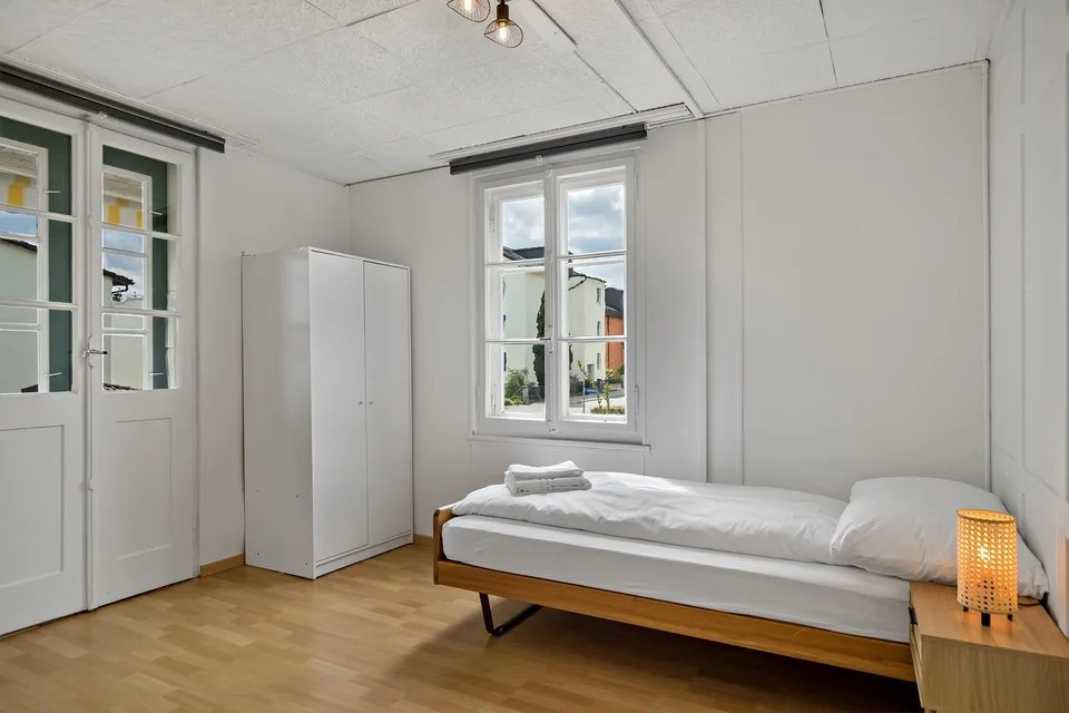 Möbliertes Zimmer inkl. Wifi