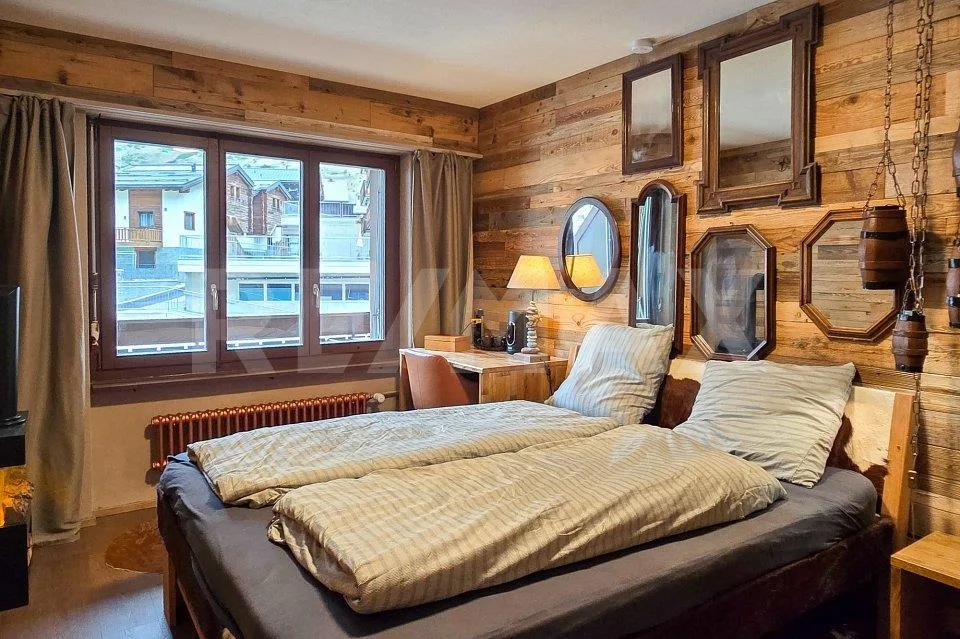 Matterhorn im Blick – stilvolle 2.5-Zimmer-Wohnung zur Langzeitmiete