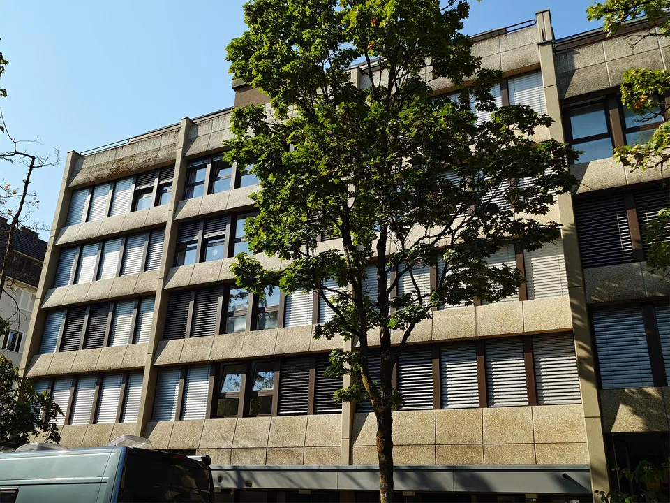 Zentral wohnen in der Länggasse mit charmantem Innenhof!