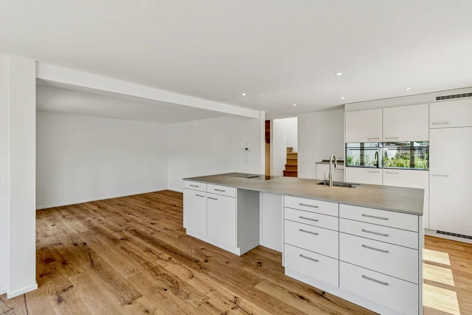 6 ½-Zimmer EFH mit schönem Garten, zentral und ruhig gelegen