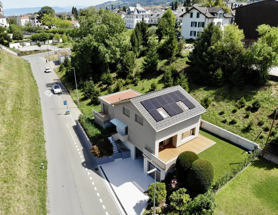 6 ½-Zimmer EFH mit schönem Garten, zentral und ruhig gelegen