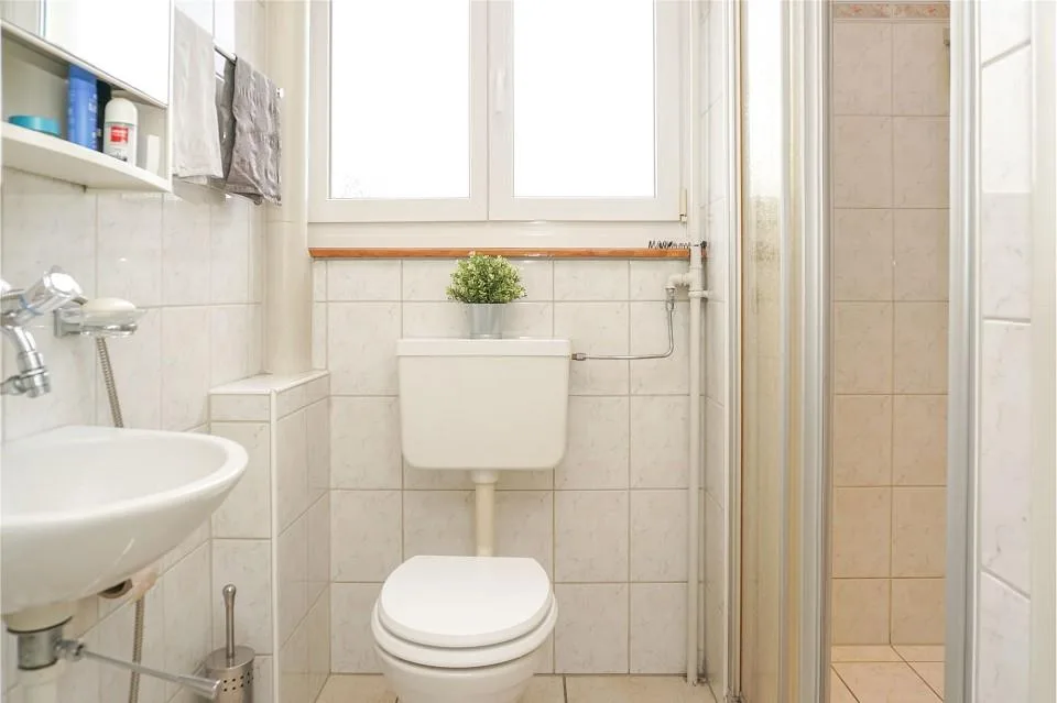 Vielseitiges Dreiparteienhaus mit Garten und attraktiven Nutzungsmö...