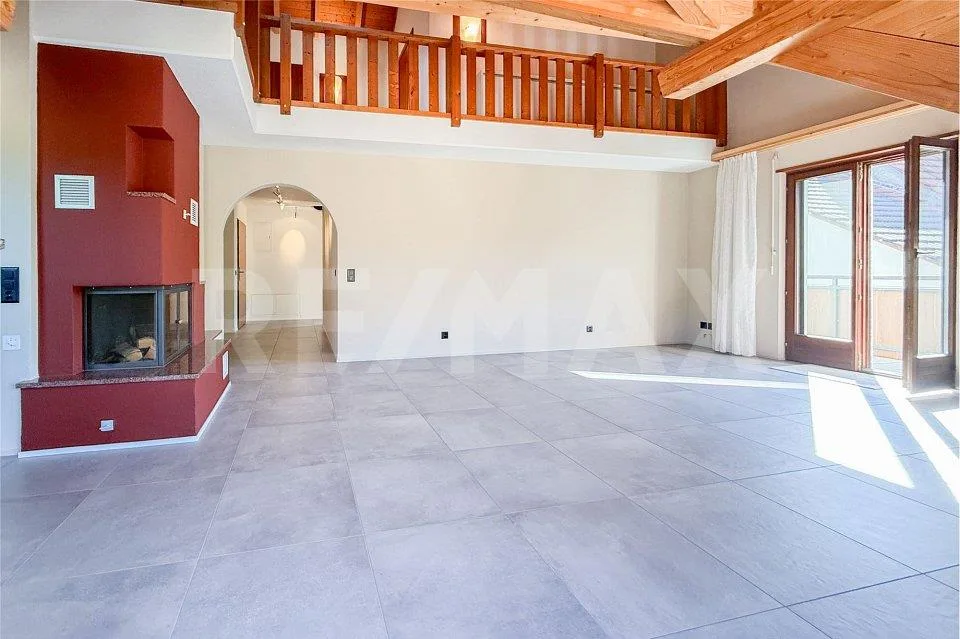 Hochwertig modernisierte Maisonette mit viel Komfort und Raum im Ze...