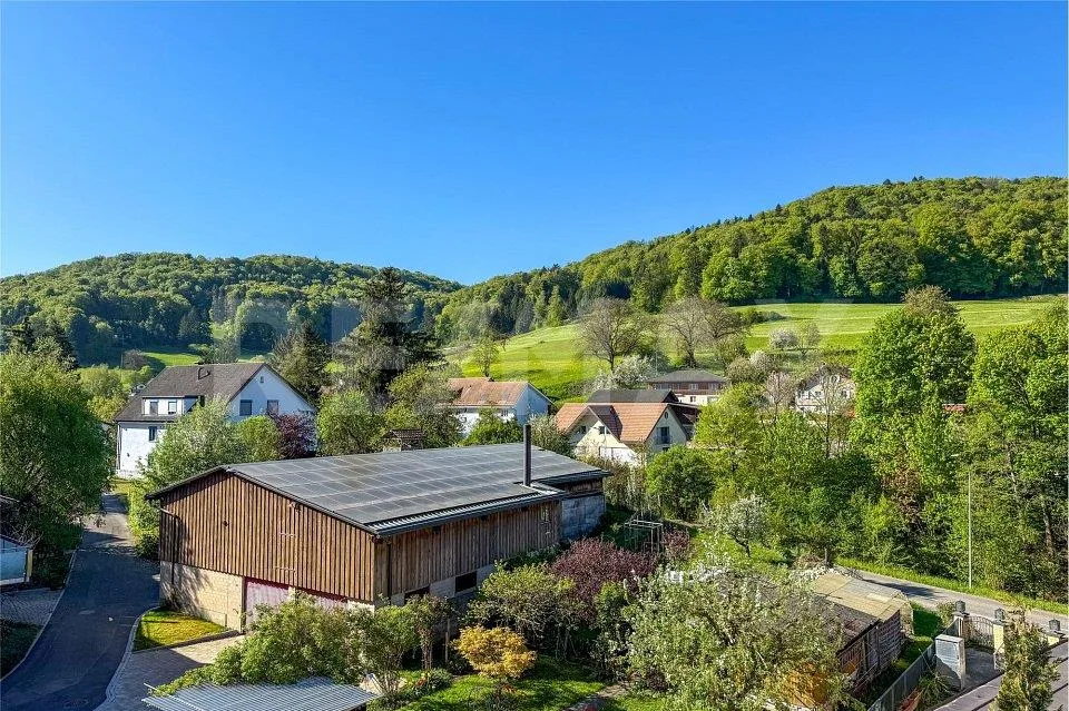 Hochwertig modernisierte Maisonette mit viel Komfort und Raum im Ze...