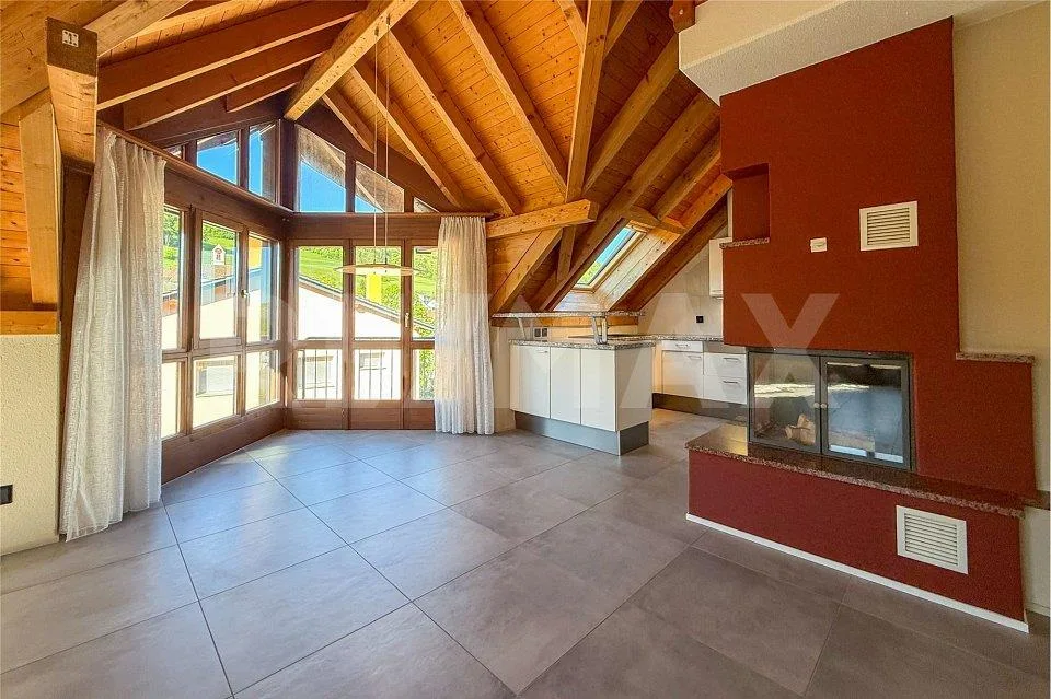 Hochwertig modernisierte Maisonette mit viel Komfort und Raum im Ze...