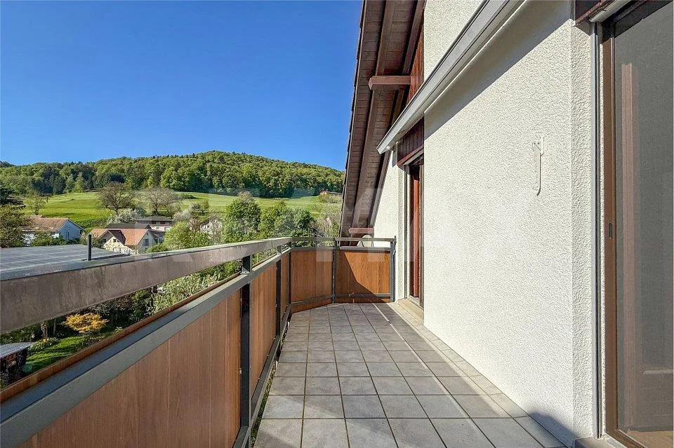 Hochwertig modernisierte Maisonette mit viel Komfort und Raum im Ze...
