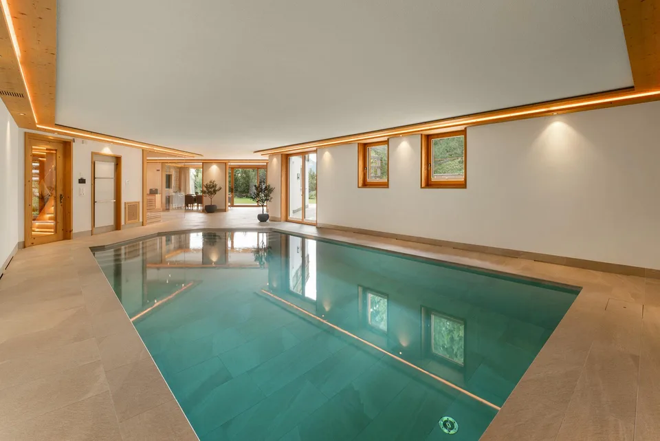 exklusives Chalet mit Zweitwohnsitz-Status in Lenzerheide-Region