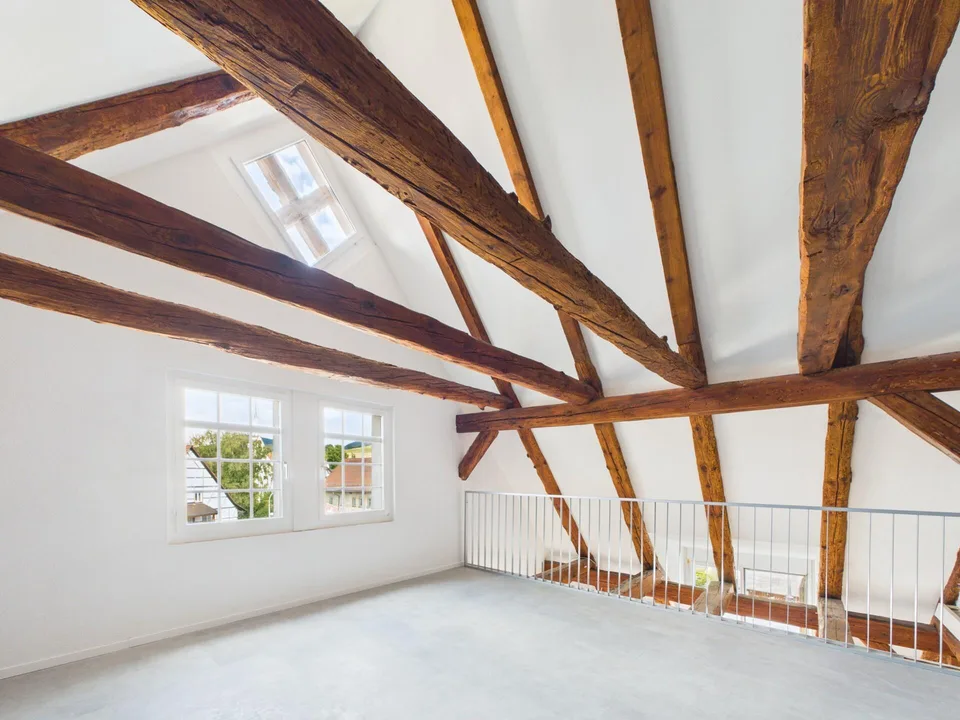 Hochwertig sanierte 4.5-Zimmer-Maisonettewohnung mit grosszügigem R...