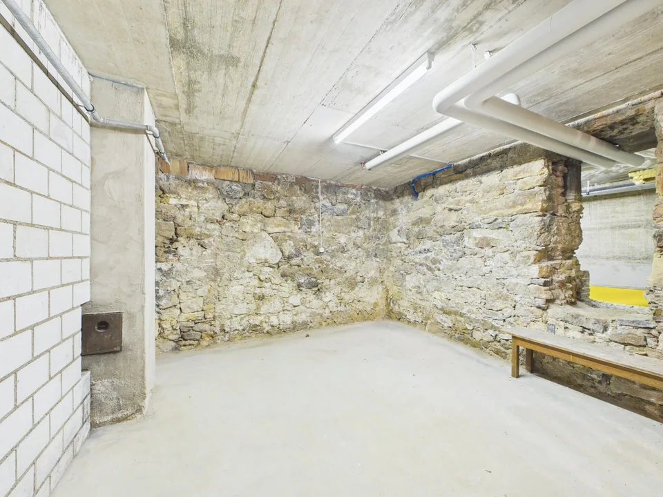Hochwertig sanierte 4.5-Zimmer-Maisonettewohnung mit grosszügigem R...