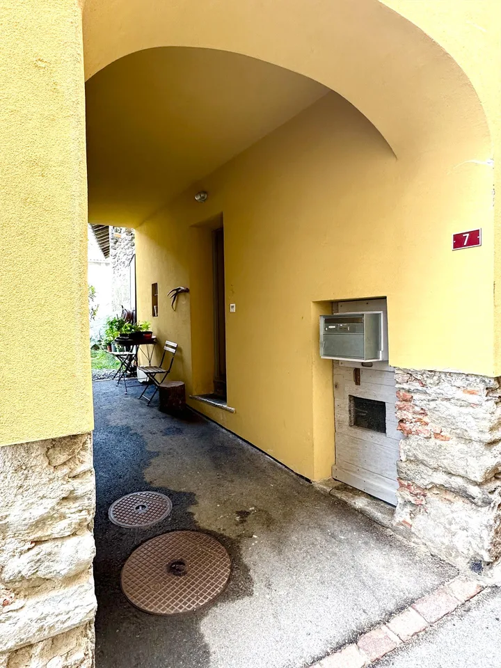 Pittoresca casa unifamiliare da 3.5 locali ad Arosio