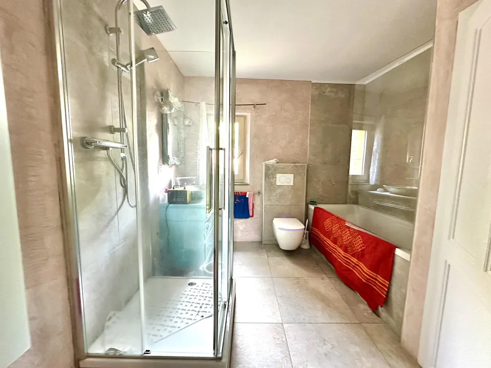 Pittoresca casa unifamiliare da 3.5 locali ad Arosio