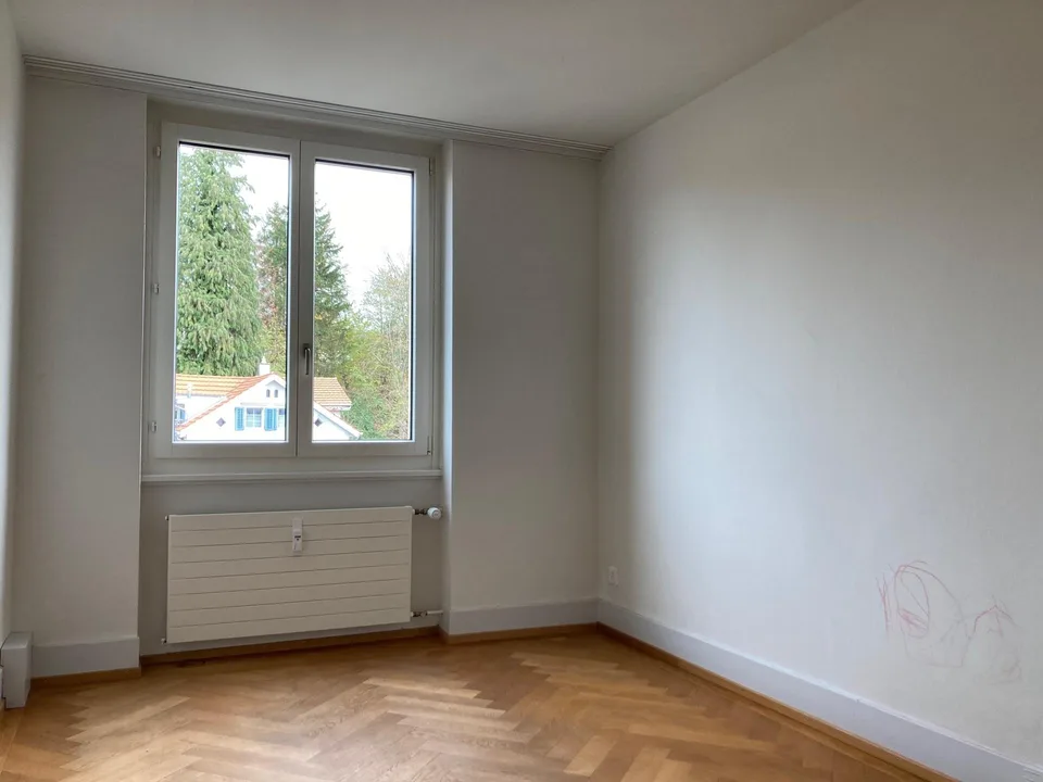 zentrale 6-Zimmer-Wohnung mit Charme