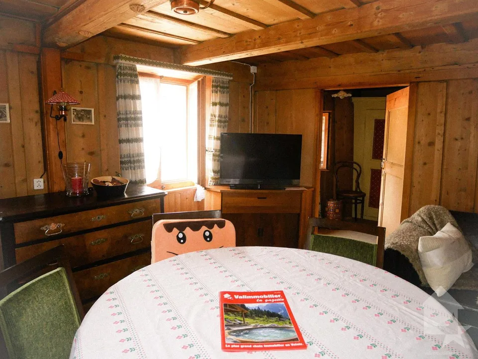 Authentique et spacieuse maison villageoise du 18ème siècle