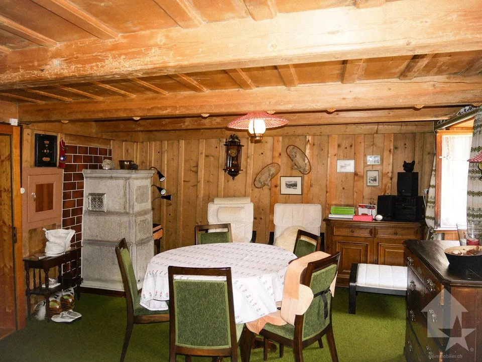 Authentique et spacieuse maison villageoise du 18ème siècle