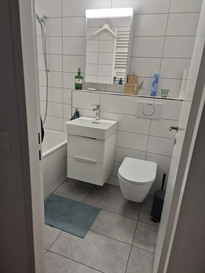 Helle 3-Zimmer-Wohnung mit Balkon an zentraler Lage in Bern