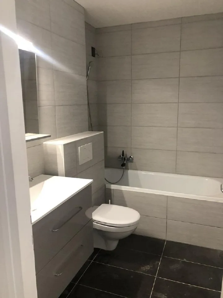 Appartement de 2,5 pièces avec balcon à La Chaux-de-Fonds