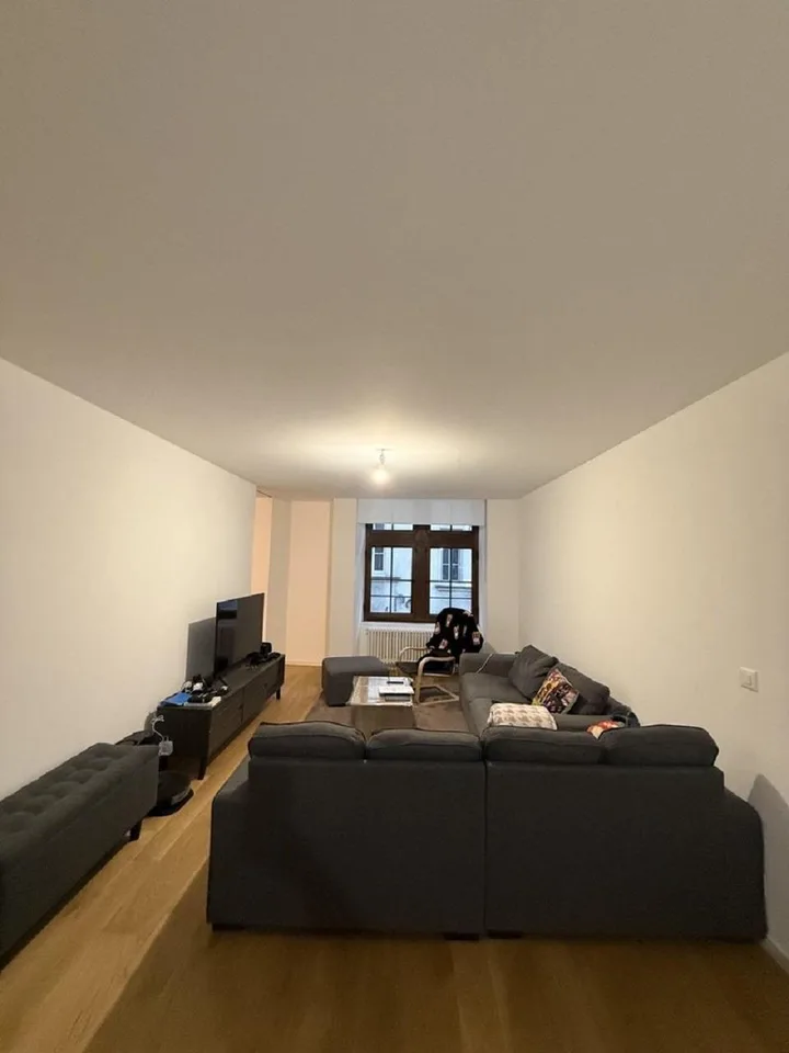 "Charmant appartement de 3 pièces au cœur de Genève – Grand-Rue "