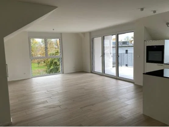 Moderne 4.5-Zimmer-Maisonette-Wohnung