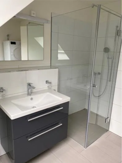 Moderne 4.5-Zimmer-Maisonette-Wohnung