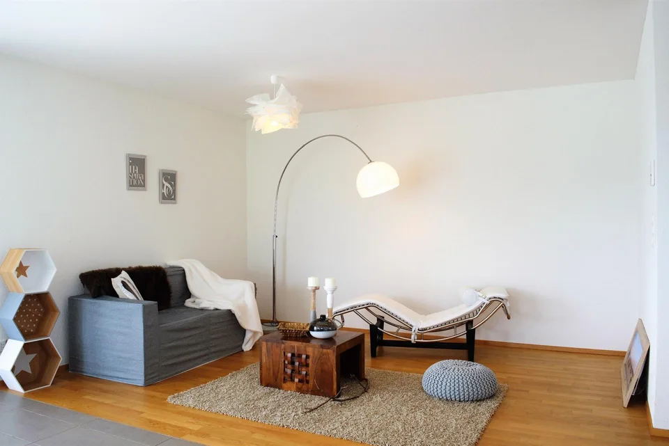 Helle und moderne 4,5-Zimmer-Erdgeschoss-Wohnung