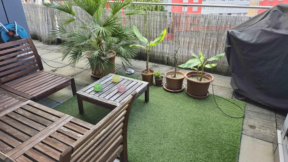 Moderne 3-Zimmer-Wohnung mit Balkon in Baden