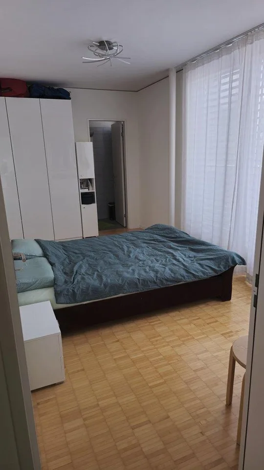 Moderne 3-Zimmer-Wohnung mit Balkon in Baden