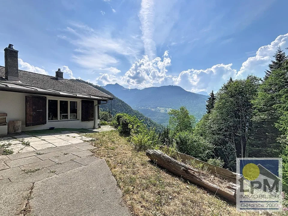 Un chalet atypique au coeur d'une nature préservée