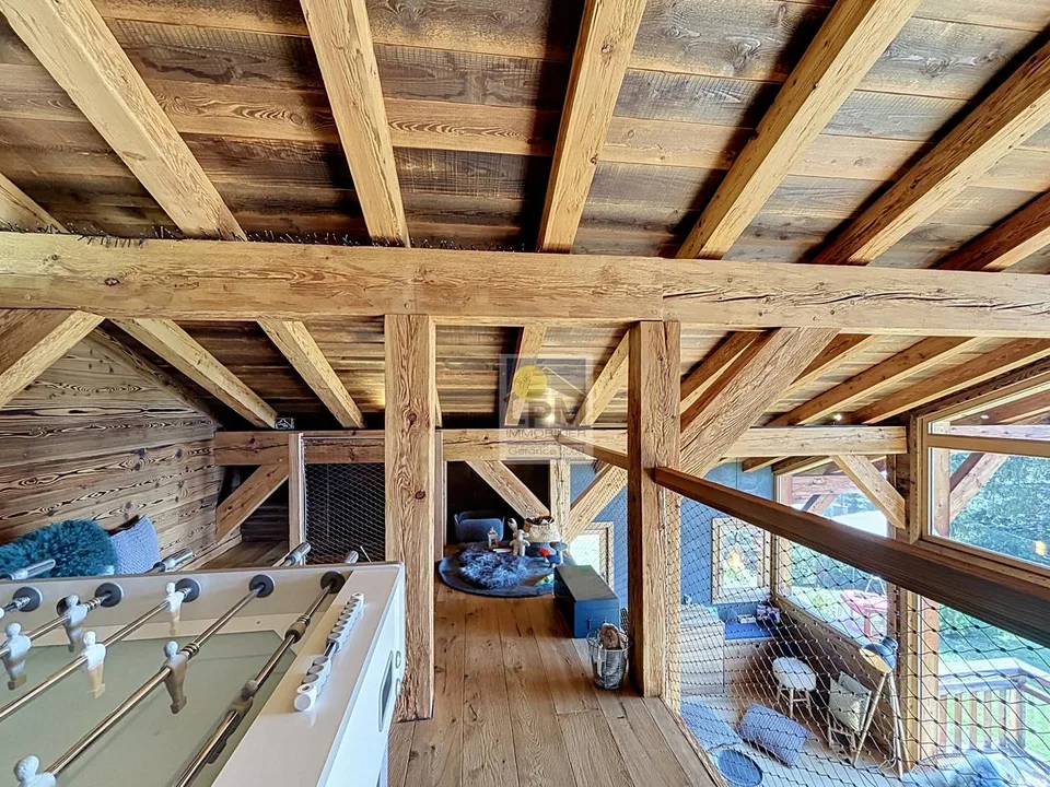 Chalet d’Exception – Luxe, Élégance et Panorama au coeur des Alpes
