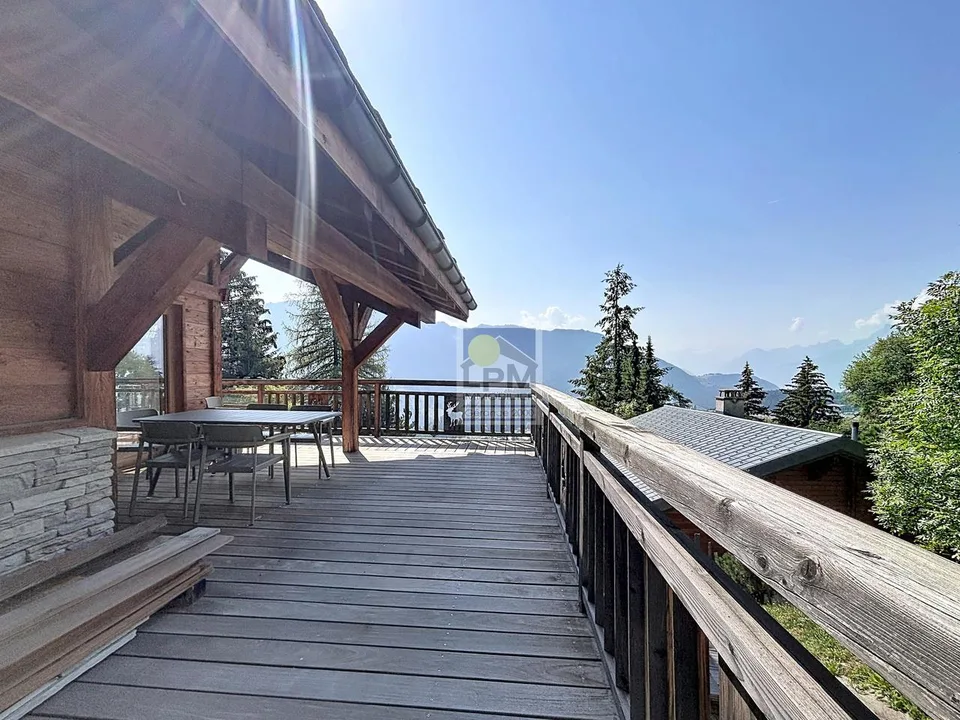 Chalet d’Exception – Luxe, Élégance et Panorama au coeur des Alpes