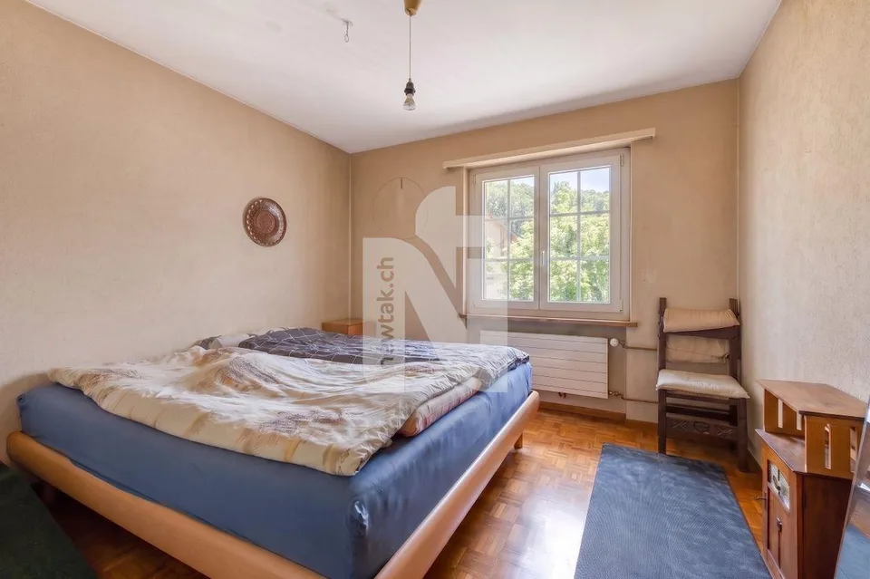 Maison individuelle détachée, familiale, avec grand jardin et vue sur la verdure