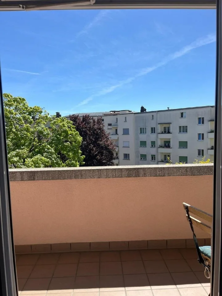 Charmante 2-Zimmer-Wohnung im 4. Stock in Biel/Bienne