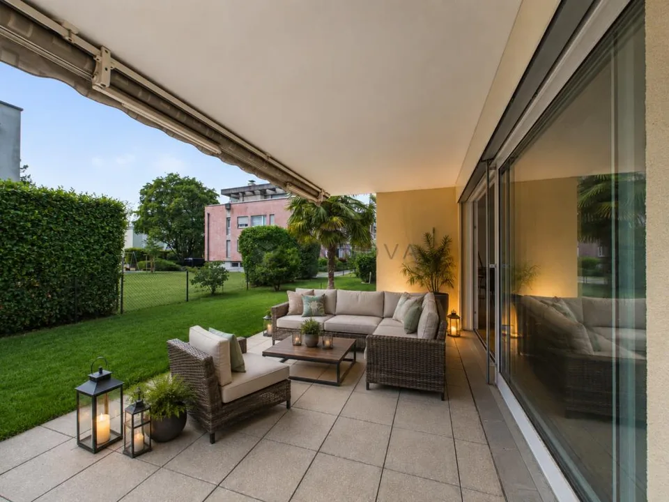 Ruhige Wohnung mit Sitzplatz, Terrasse und Hobbyraum