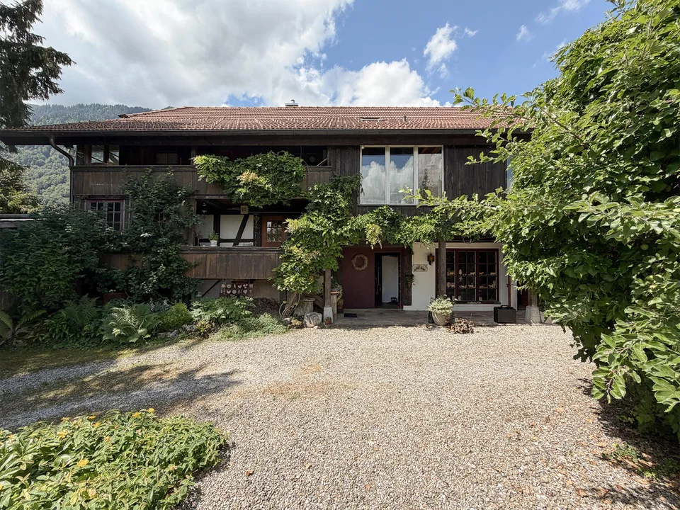 Generationenhaus mit Gartenparadies, Pohlern