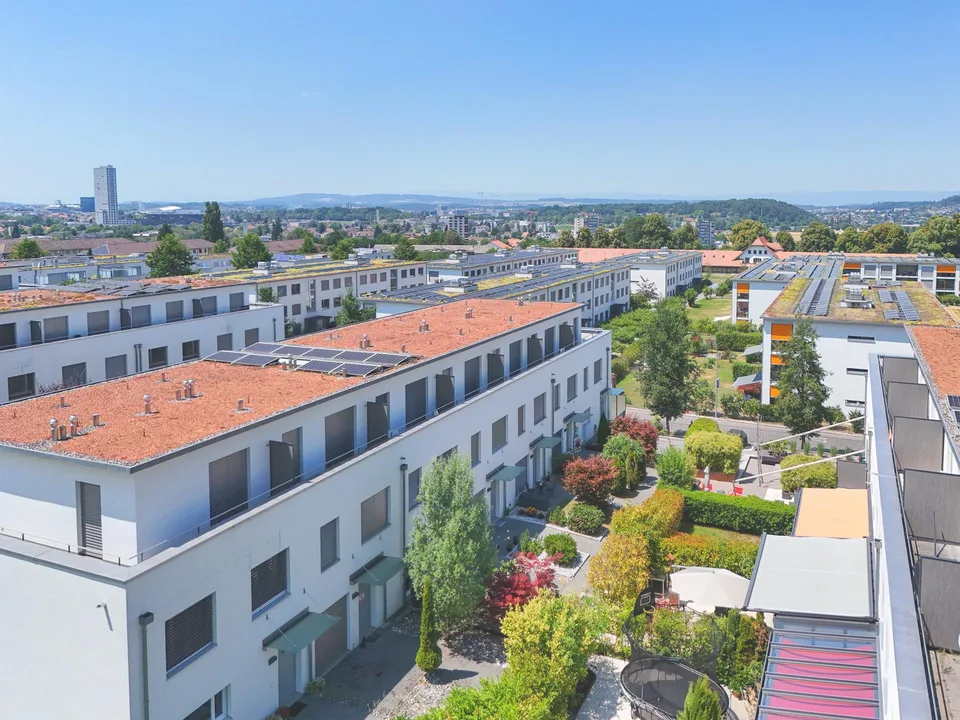 Modernes Reihenhaus, Oberfeld Ostermundigen