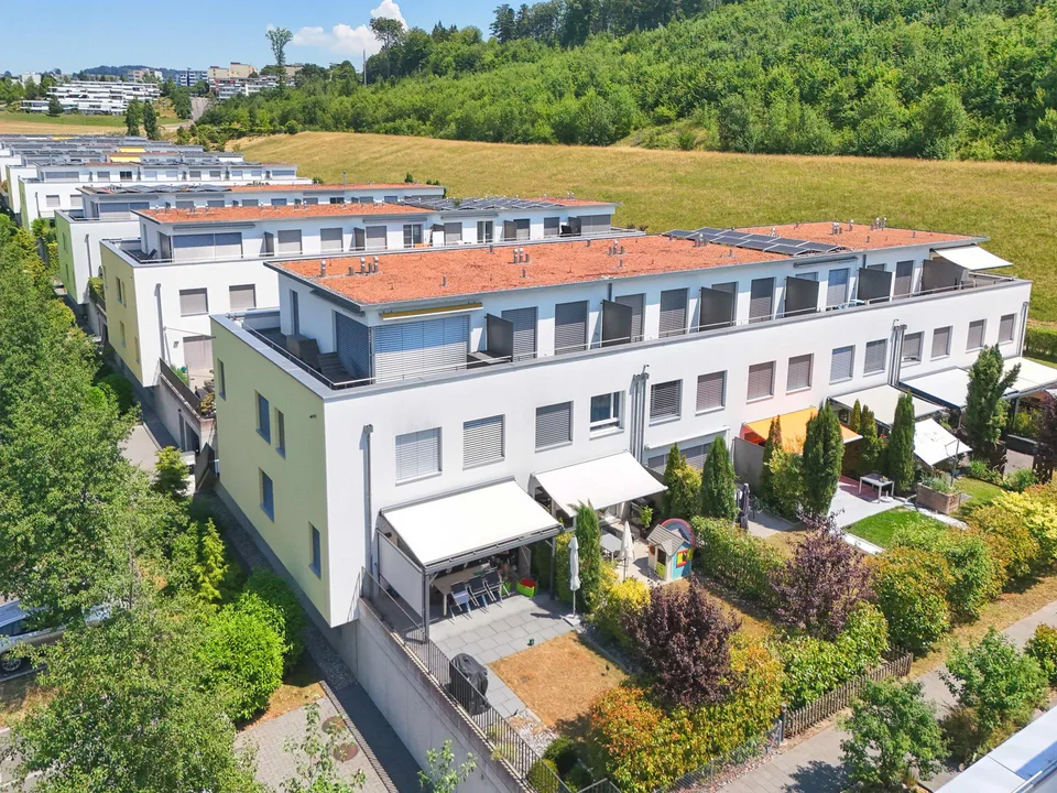 Modernes Reihenhaus, Oberfeld Ostermundigen