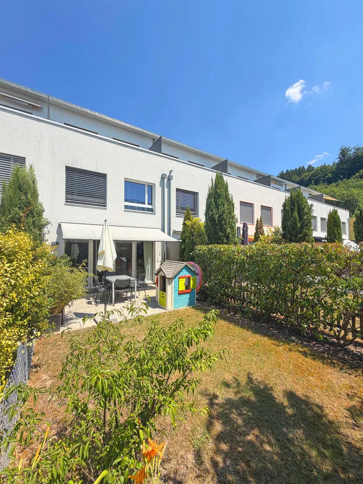 Modernes Reihenhaus, Oberfeld Ostermundigen