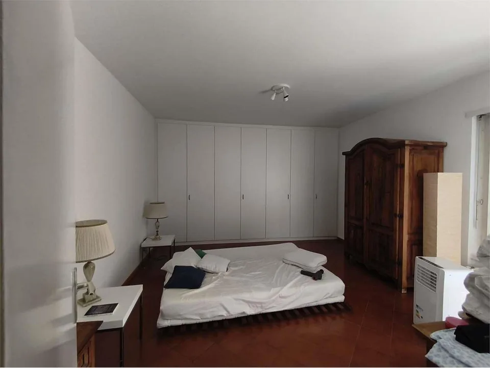 Pregassona (Via Merlina) - Spazioso 4.5 Locali Arredato con Tre Balcon