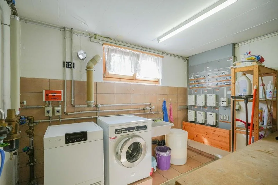 Mehrfamilienhaus mit 5 Wohnungen
