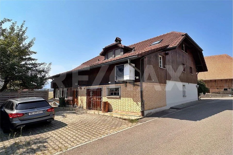Ländliches Wohngefühl - 5-Zimmer-Maisonette mit Garten