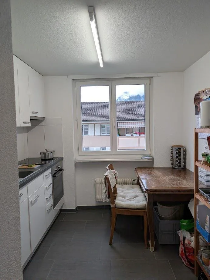 günstige ruhige zentrale 4-Zimmer Wohnung